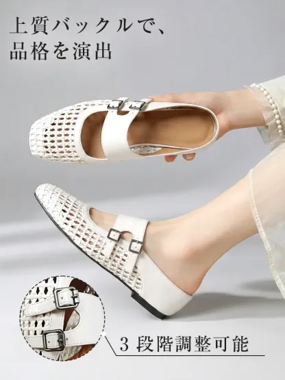 【3段階調整バックル】甲の高さに合わせてフィット感を微調整可能。上質な金具が品格を演出する、大人の女性にぴったりなサンダル 人気のデザインと機能性。