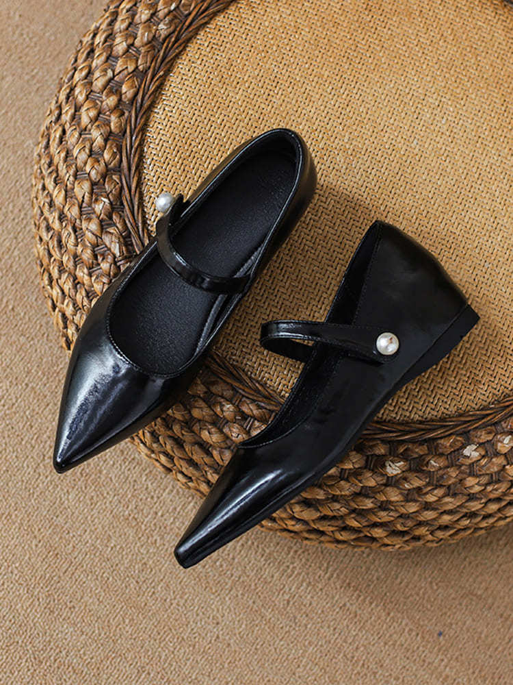 KENPOGEN ストラップパンプス インヒールパンプス ポインテッドトゥ 5cmUP パール飾り 歩きやすい