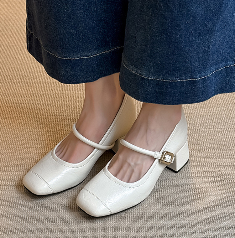 KENPOGEN ストラップパンプス スクエアトゥパンプス インヒール 7.5cmUP 歩きやすく疲れない