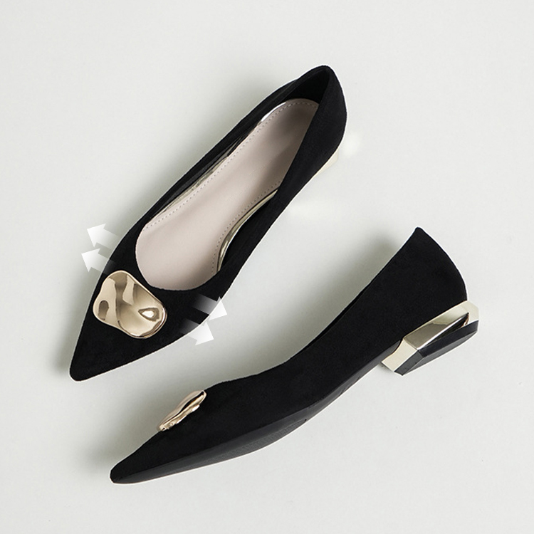 ゴールドプレート ポインテッドパンプス