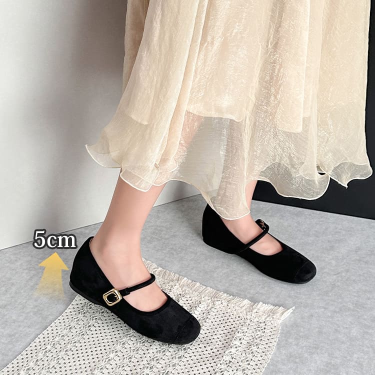 スエード調 バックルストラップ 5cm美脚メリージェーン