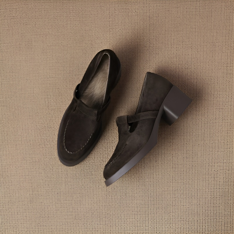 Tストラップ チャンキーヒール美脚羊革パンプス