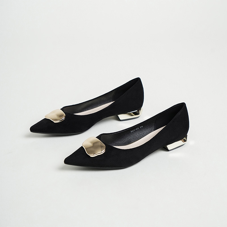 ゴールドプレート ポインテッドパンプス