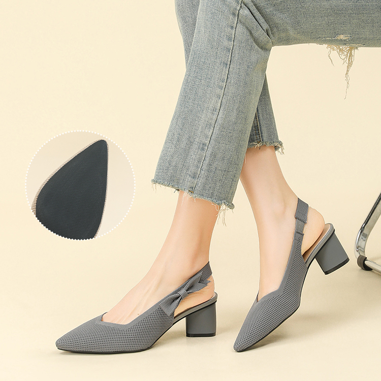 ポインテッドトゥ バックストラップニットパンプス