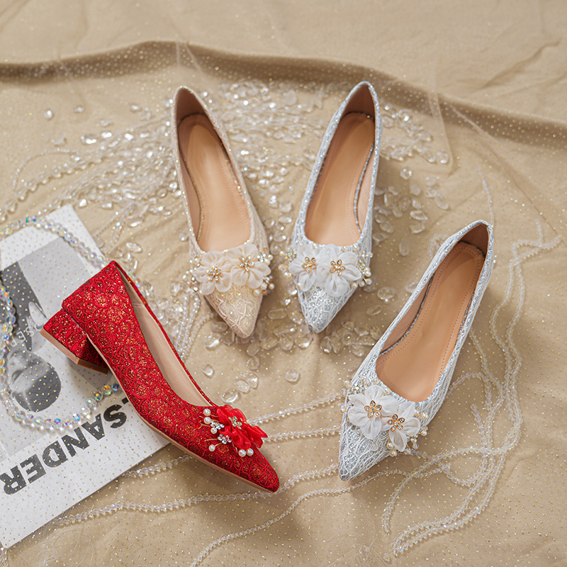 フラワービジュー付き ツイードパンプス