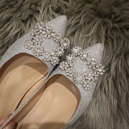 ビジューバックル 美脚グリッターパンプス