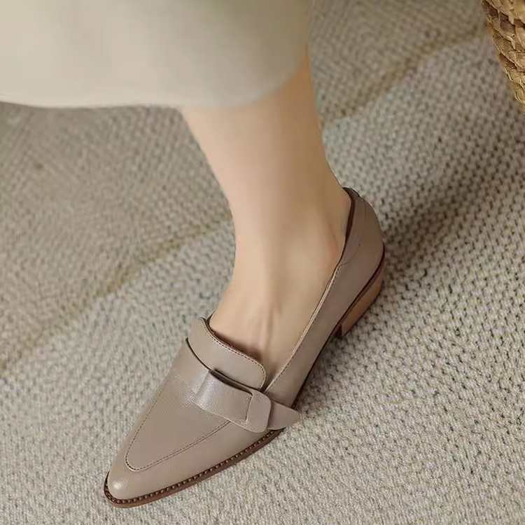 KENPOGEN ポインテッドトゥパンプス シープレザー ハンドメイド ベルト付き 4cmUP 歩きやすい 通勤