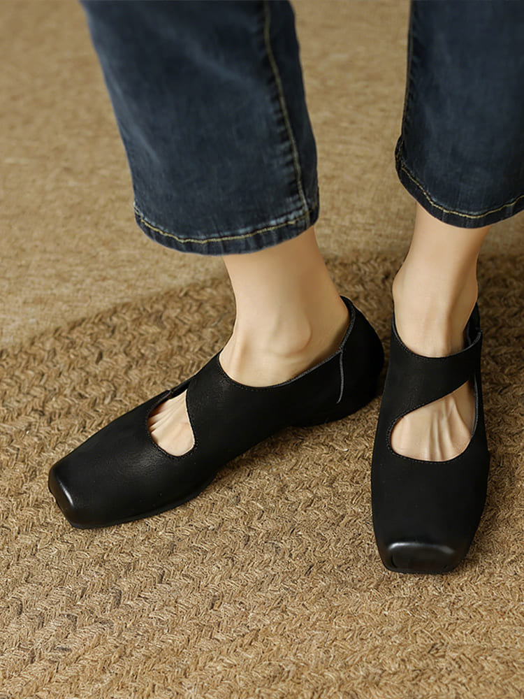 スクエアトゥ ストラップシューズ