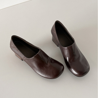 クラシカル チャンキーヒール トゥアップローファー