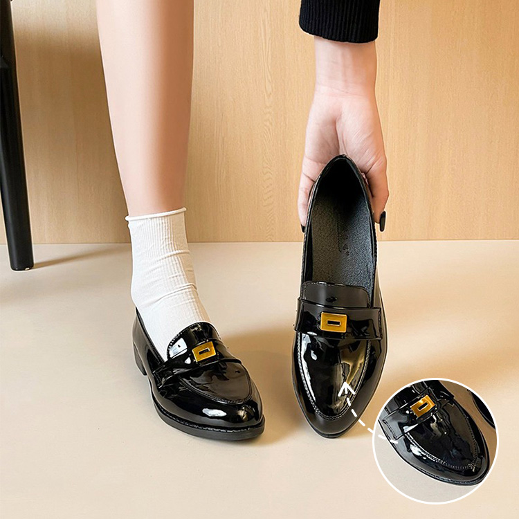 ゴールドビット ラウンドトゥローファー