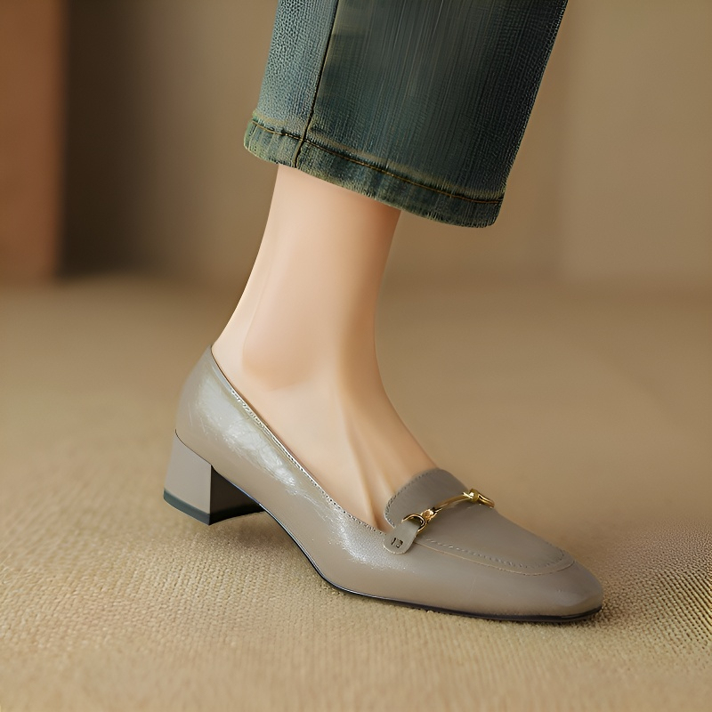 スクエアトゥビットローファー