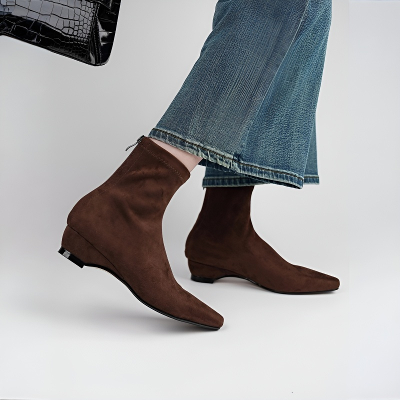 ポインテッドトゥ ストレッチブーツ