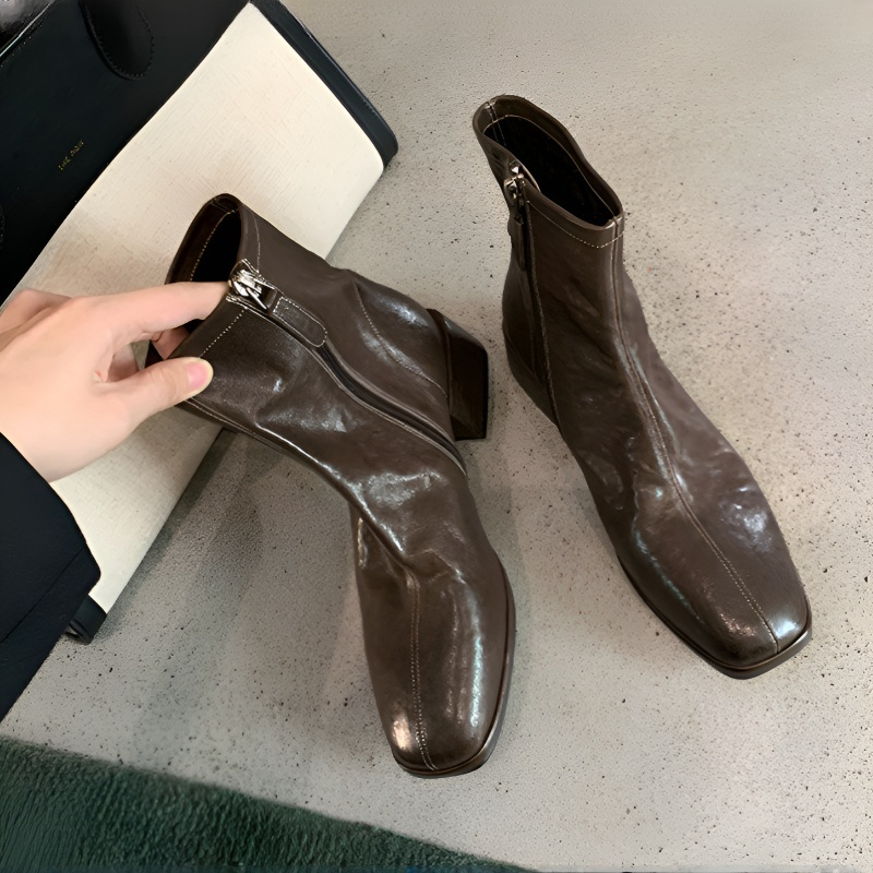 スクエアトゥ 本革ショートブーツ