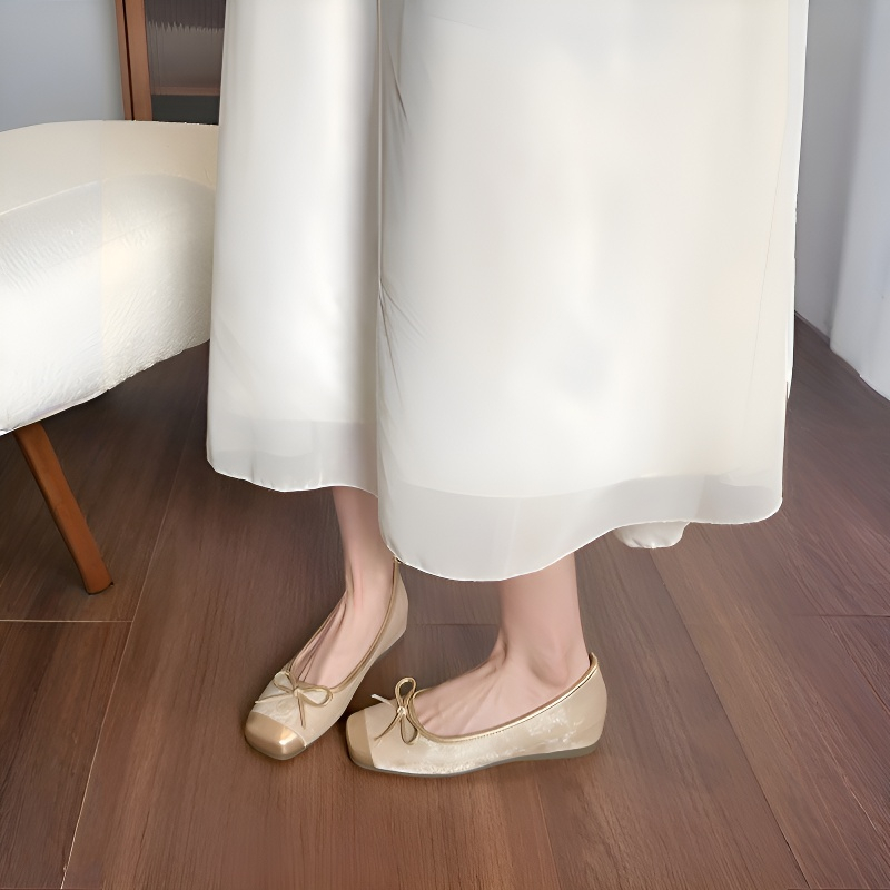 リボンモチーフ美脚インヒールパンプス