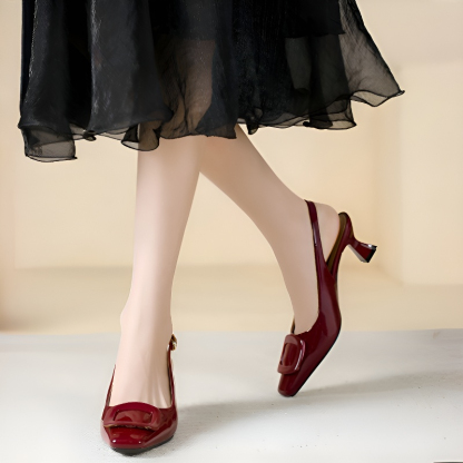 スクエアバックル スクエアトゥ バックストラップパンプス