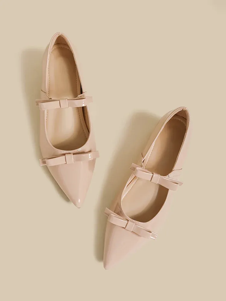 KENPOGEN ダブルリボンストラップ美脚パンプス｜5cmインヒール×エナメルの可愛さと安定感を両立