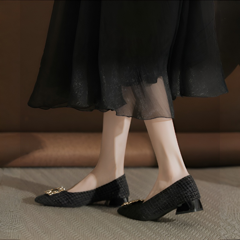 ツイード調 ビジューバックル スクエアヒールパンプス