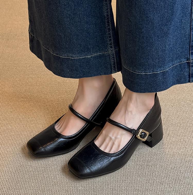 KENPOGEN ストラップパンプス スクエアトゥパンプス インヒール 7.5cmUP 歩きやすく疲れない