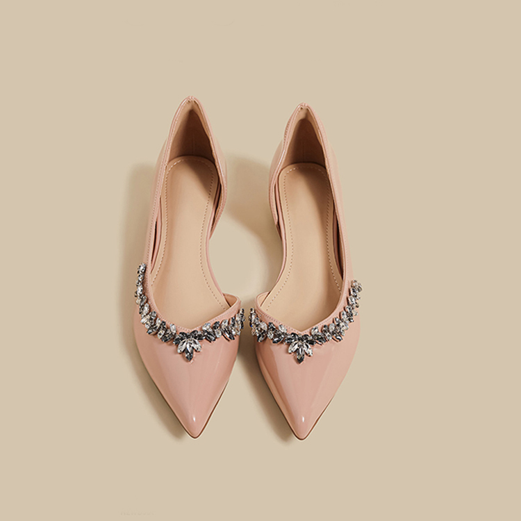 きらめきビジュー 4cm美脚Vカットパンプス