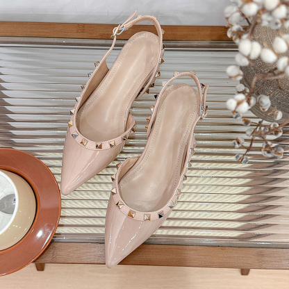 スタッズトリム 5cm美脚ポインテッドトゥパンプス