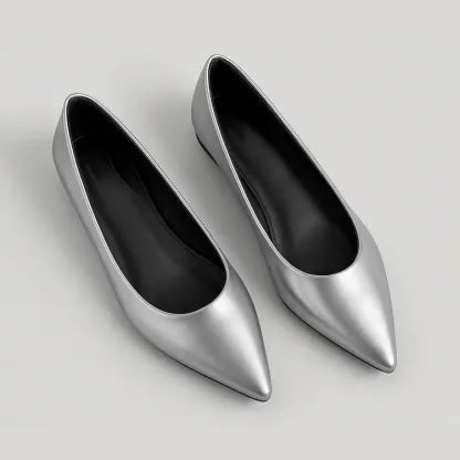 KENPOGEN 幅広でも痛くない ゆったり履けるインヒールエナメルパンプス シルバー