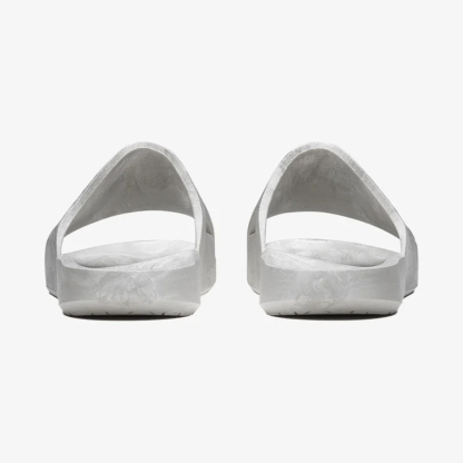 SUMMERIDE  Unisex Sportstyle Shoes in Light Grey