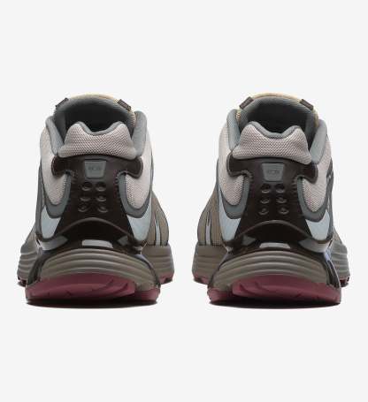 XT-WHISPER Unisex Sportstyle Shoes in Oxford Tan/Sedona Sage/Delicioso