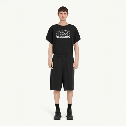 WIDE SHORT MM6 Unisex in Deep Black