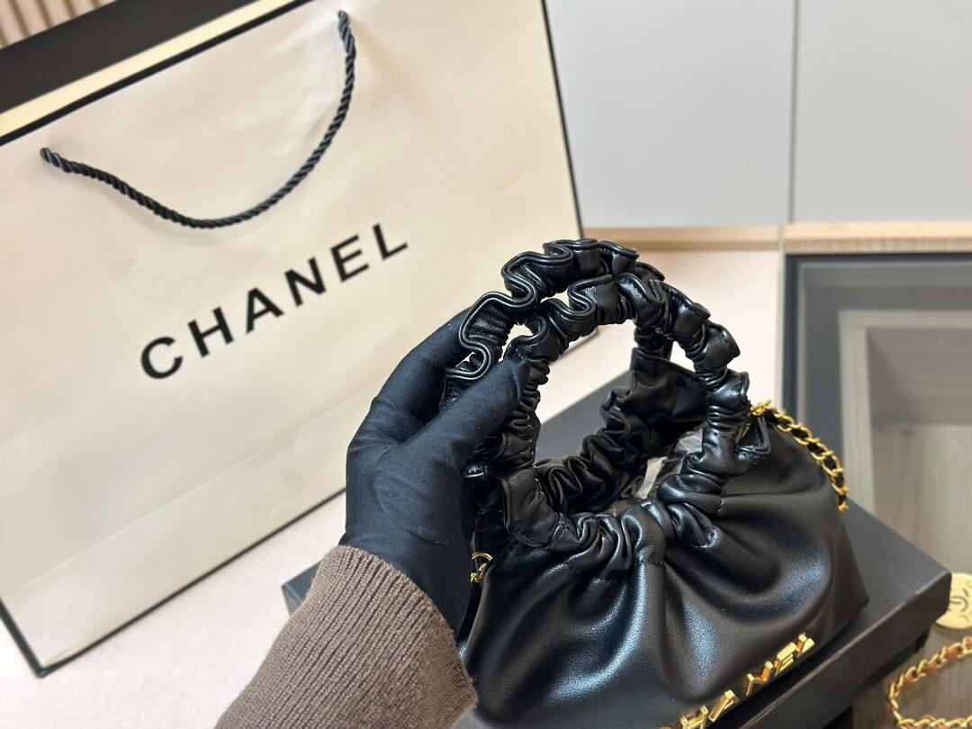 𝘝𝘪𝘯𝘵𝘢𝘨𝘦 Chanel  ★(大人気で即完売)入手困難チェーン