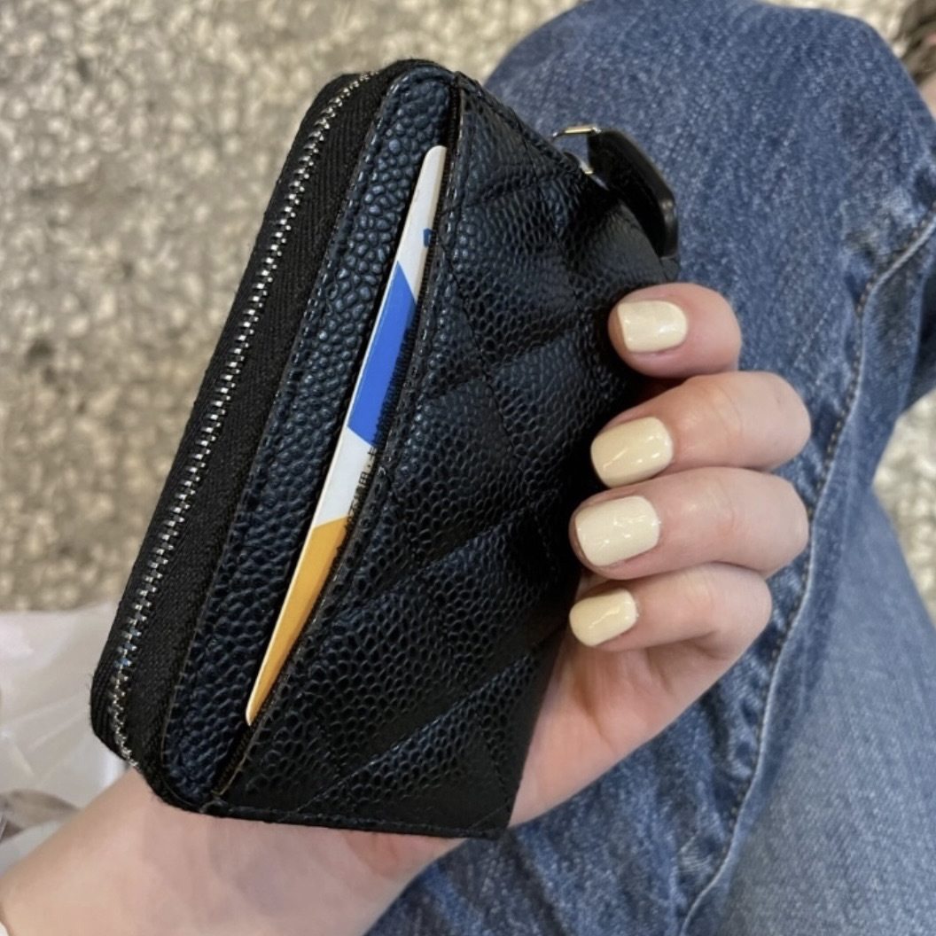 【コンパクトで実用的！】 CHANEL ジップ コインパース