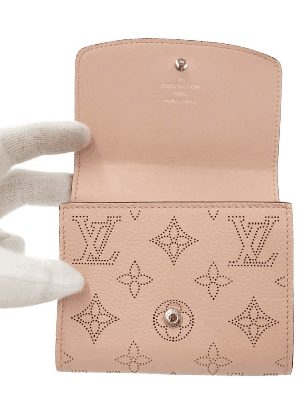 LOUIS VUITTON新作イリス・ コンパクトウォレット