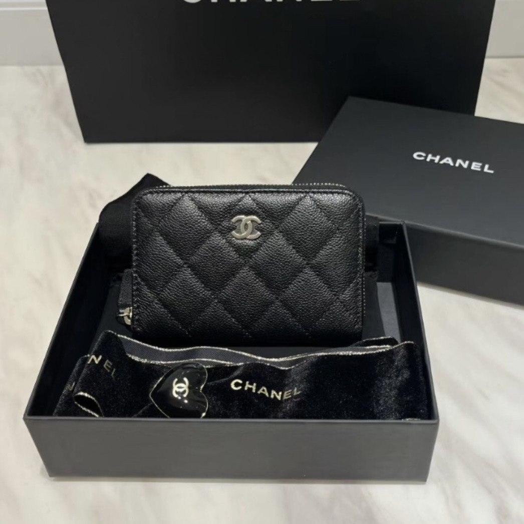 【コンパクトで実用的！】 CHANEL ジップ コインパース
