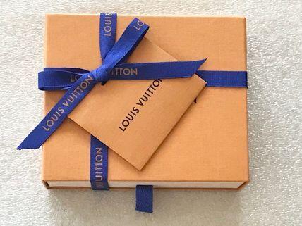 M62289 ポルトフォイユ・マルコ NM