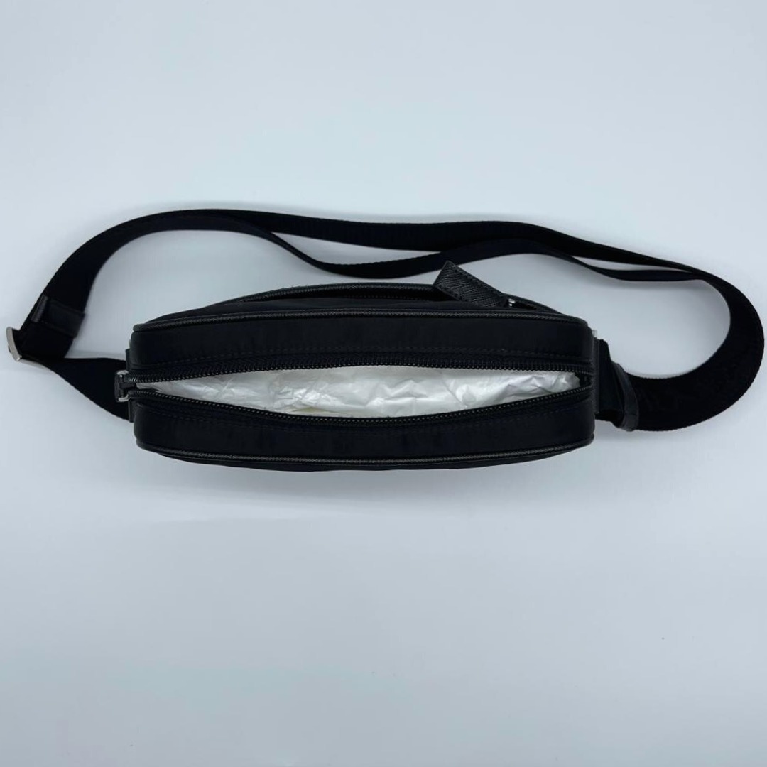 ★プラダショルダーバッグ お買い得！！