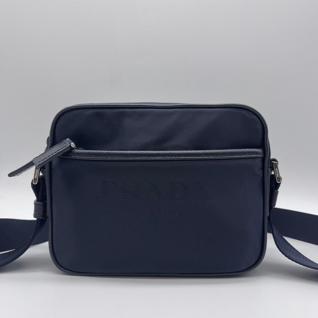 ★プラダショルダーバッグ お買い得！！