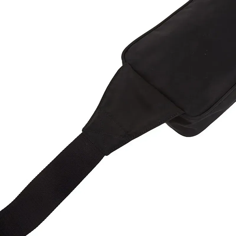 ★送料関税込★PRADA Re-Nylon サフィアーノレザー ボディバッグ