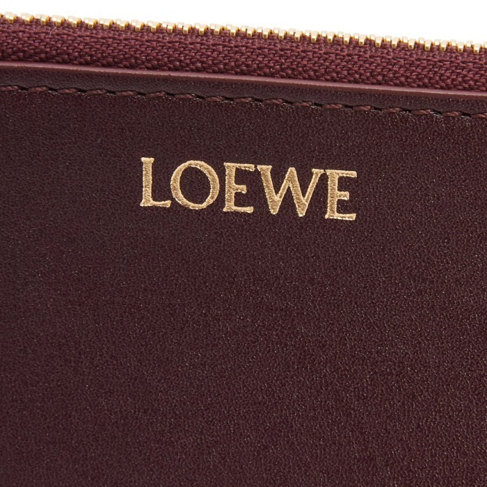 【LOEWE】ノット コインカードホルダー（シャイニーナパカーフ）