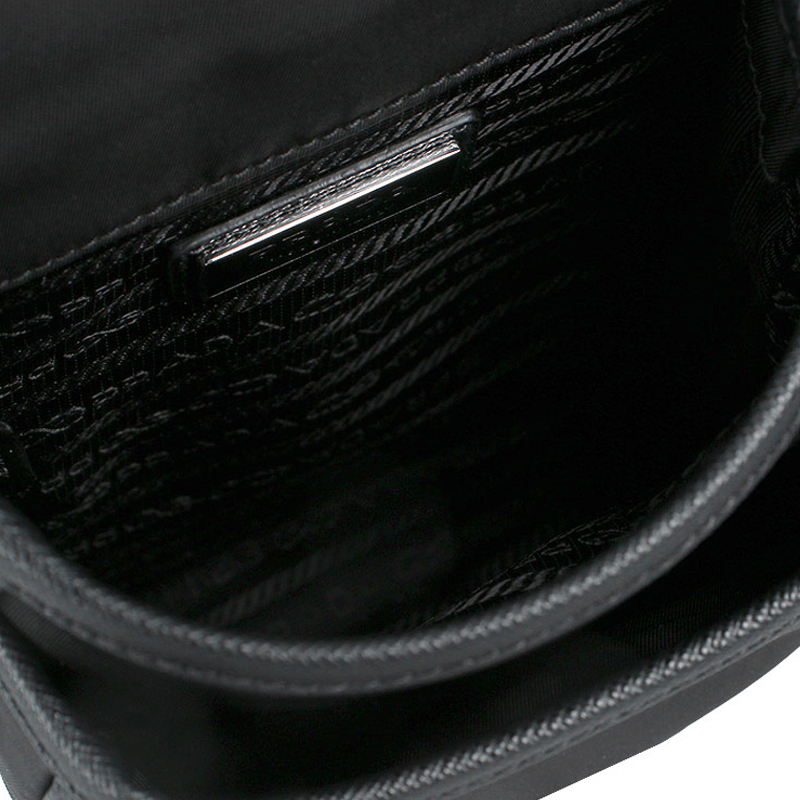 ★送料関税込★PRADA プラダ Re-Nylon メッセンジャーバッグ