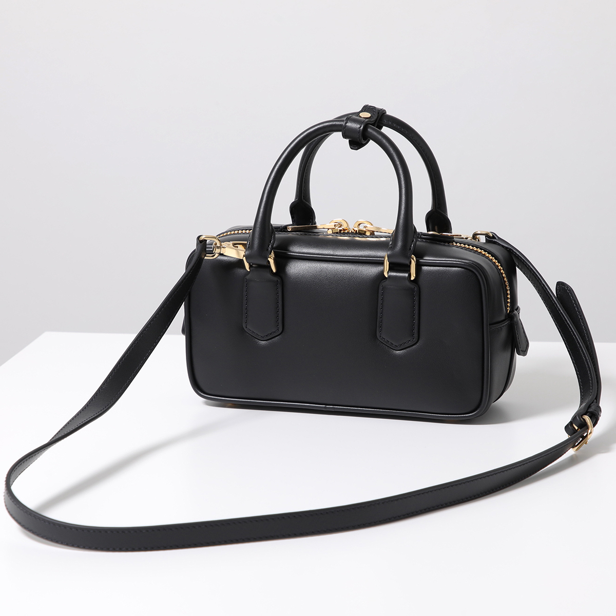 MIUMIU ショルダーバッグ ARCADIE アルカディ 5BB142 ACR3