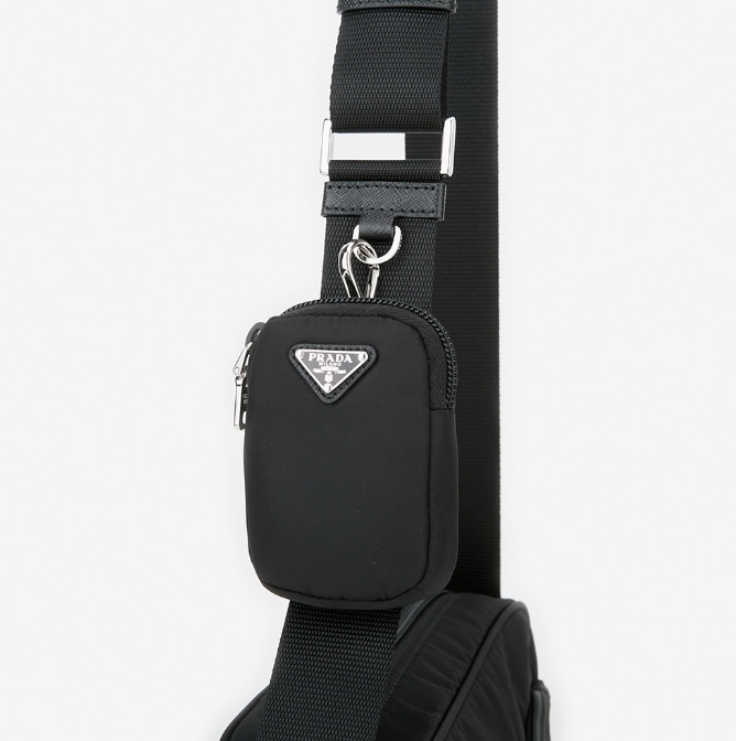 ☆送料関税込☆RADA Re-Nylon ポーチ付き ショルダーバッグ☆