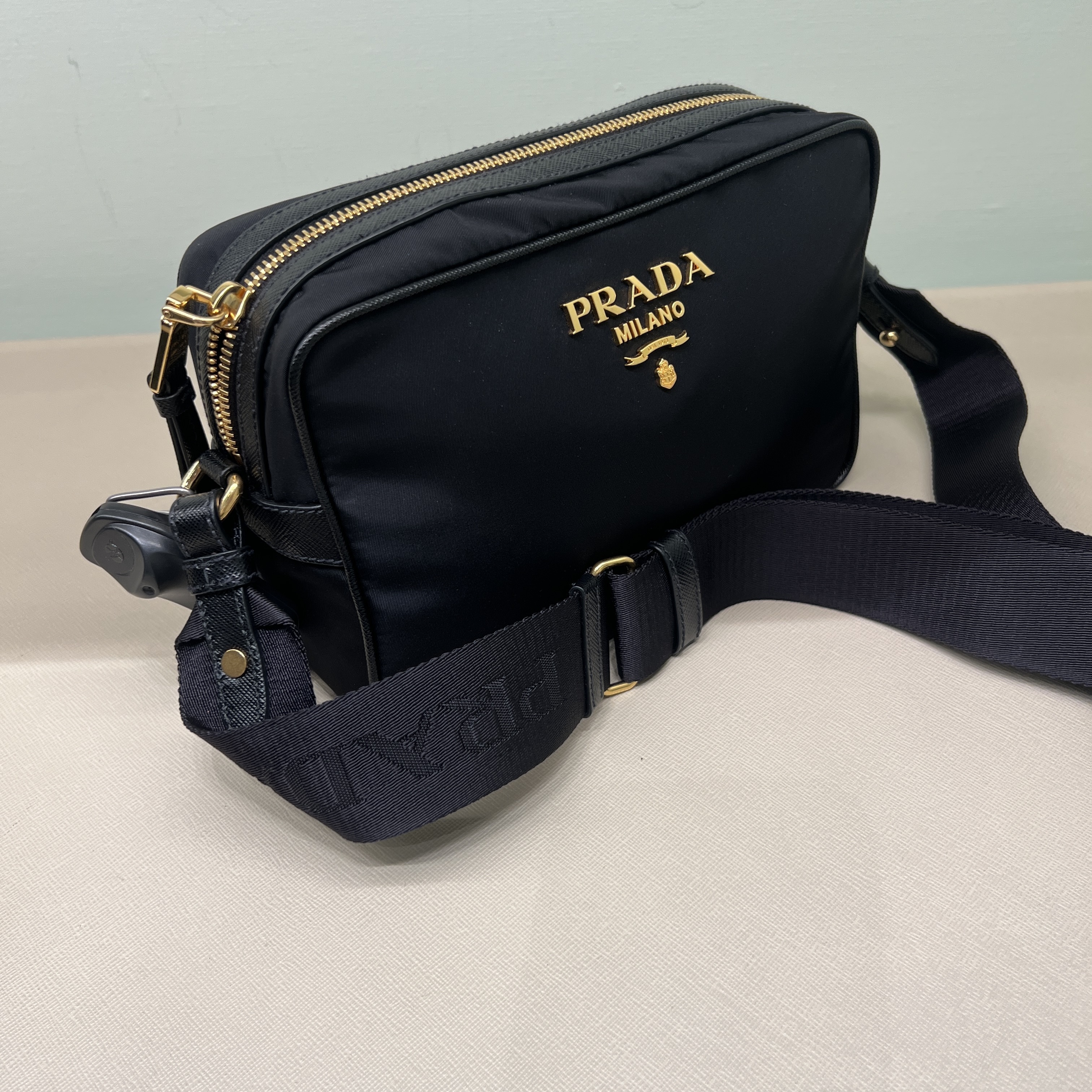 【セール】PRADA プラダ ナイロン ショルダーバッグ 1BH089