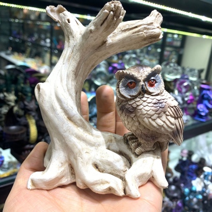 フクロウの台座