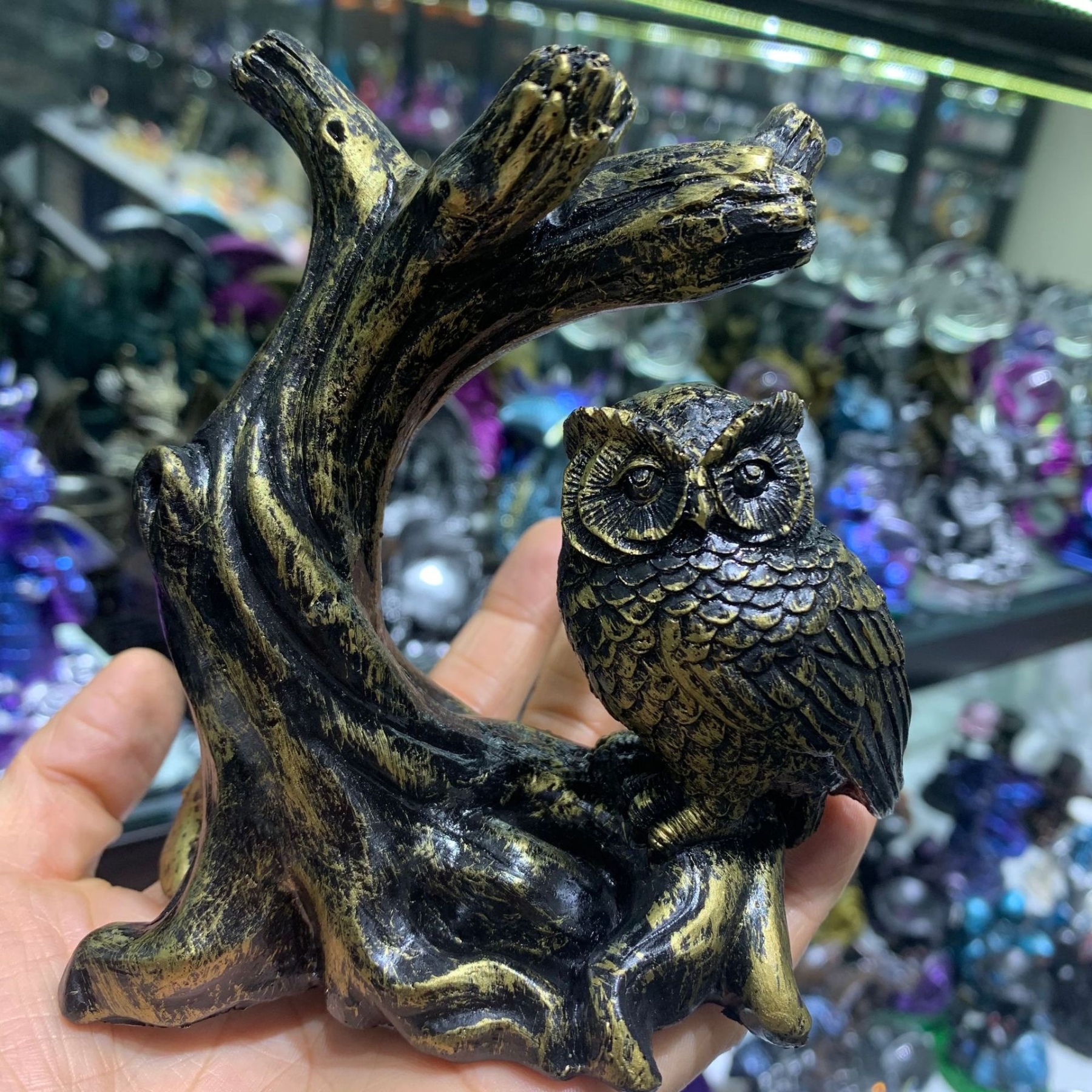 フクロウの台座