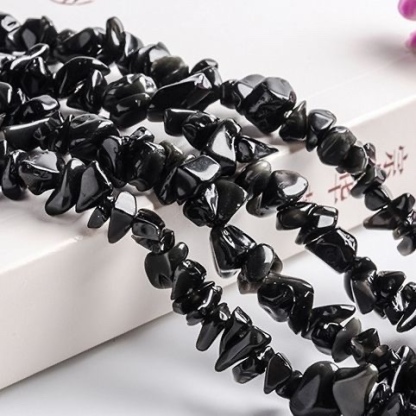 さざれ石の連材