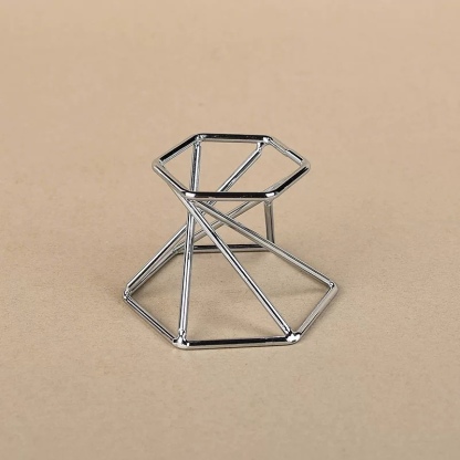 六角形らせん台座