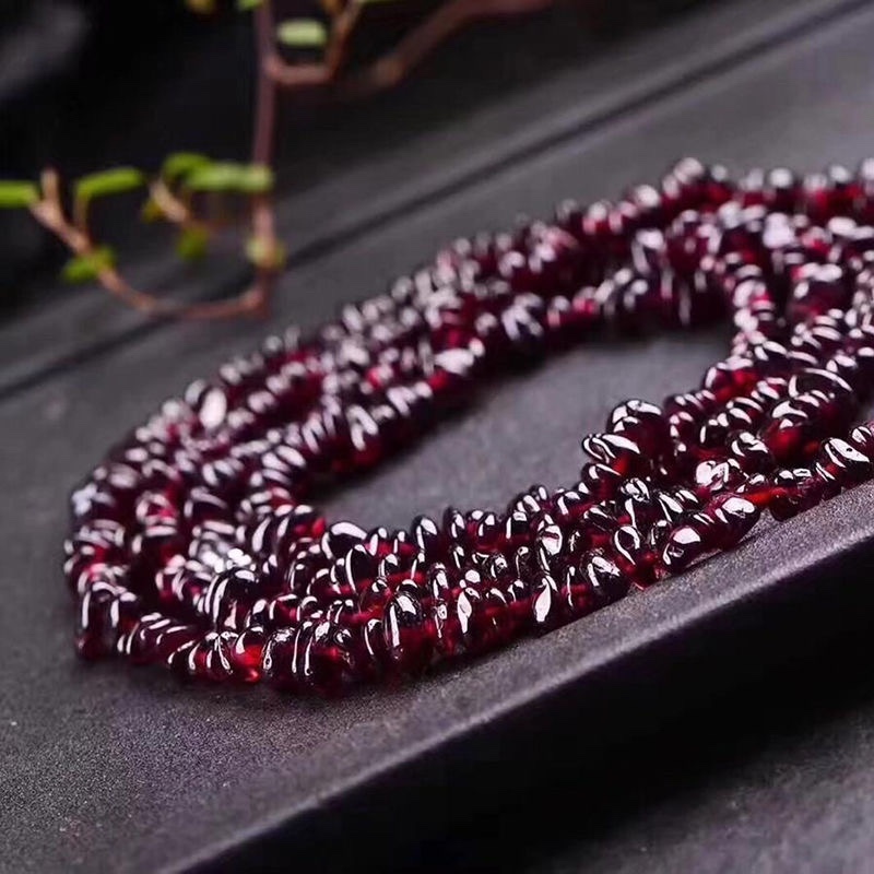 さざれ石の連材