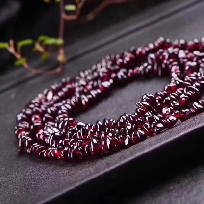 さざれ石の連材