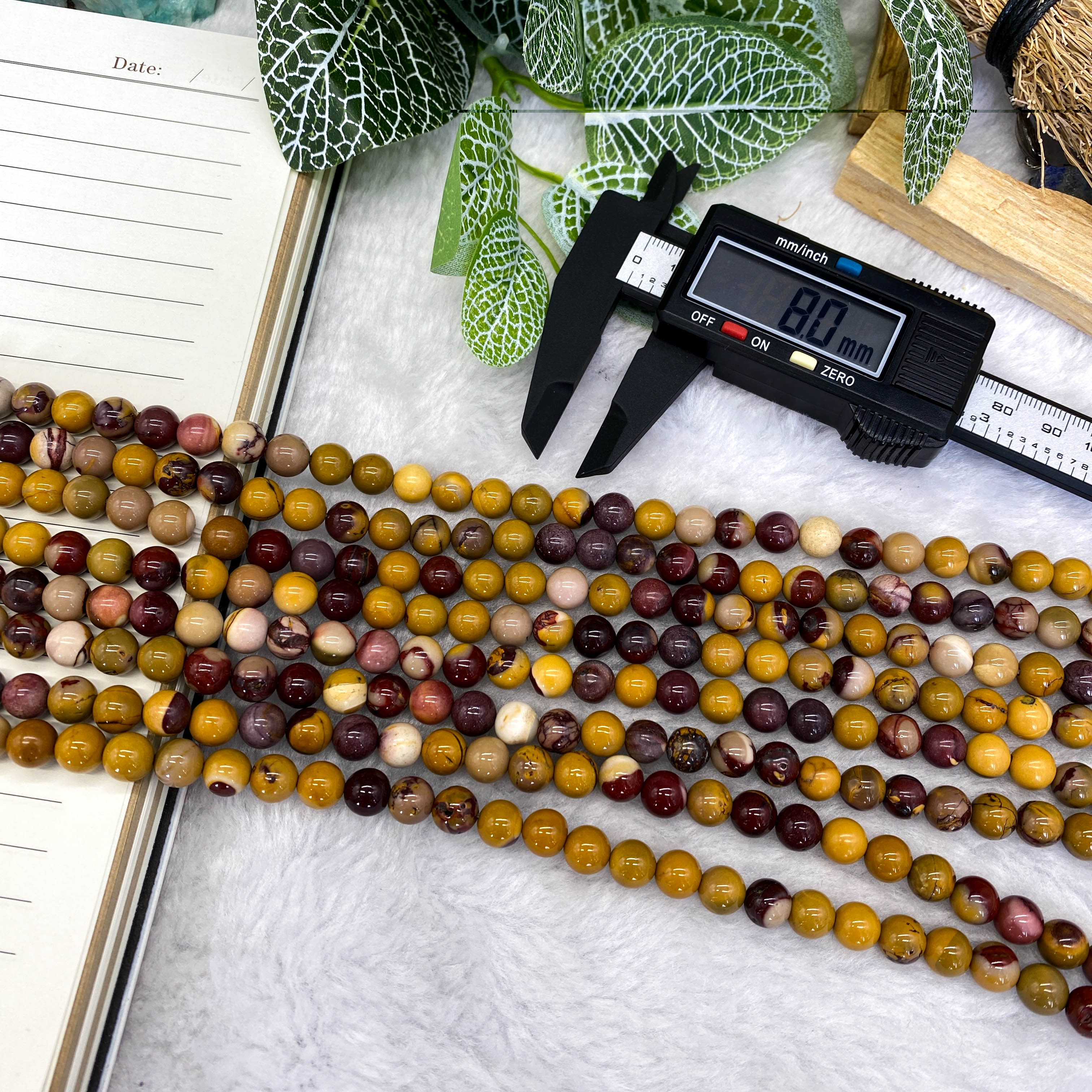 8mmと10mmのDIYムーカイトビーズ