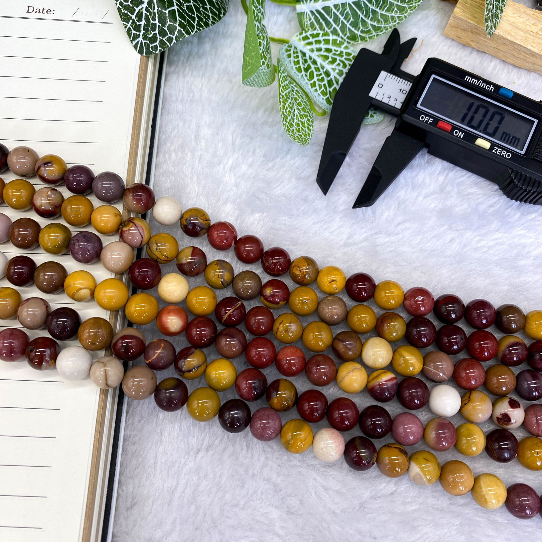 8mmと10mmのDIYムーカイトビーズ