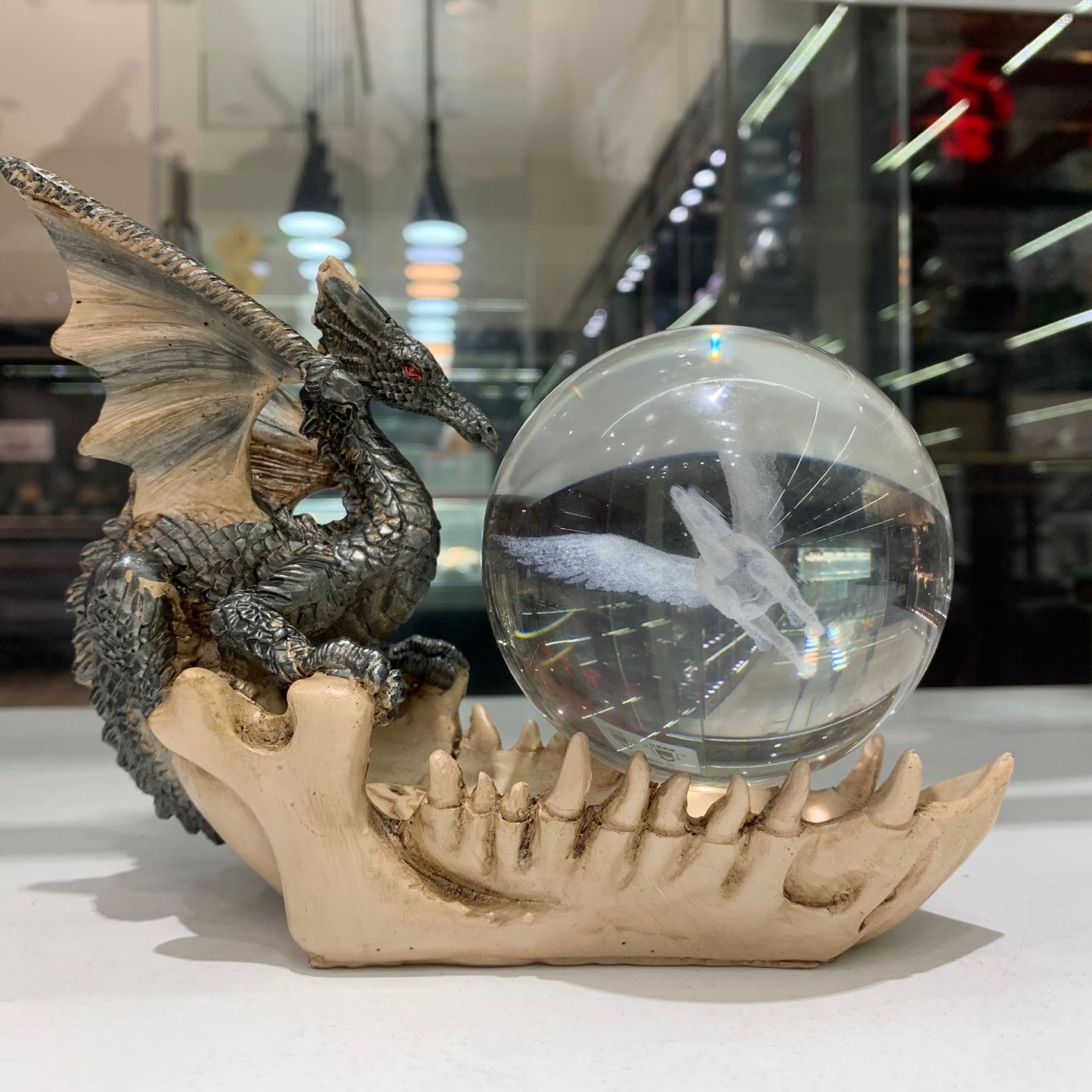 ドラコンの台座